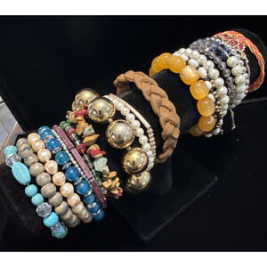 Lot of 20 Mixed Bracelets – Stretch, Slide, and String Styles in Multicolors